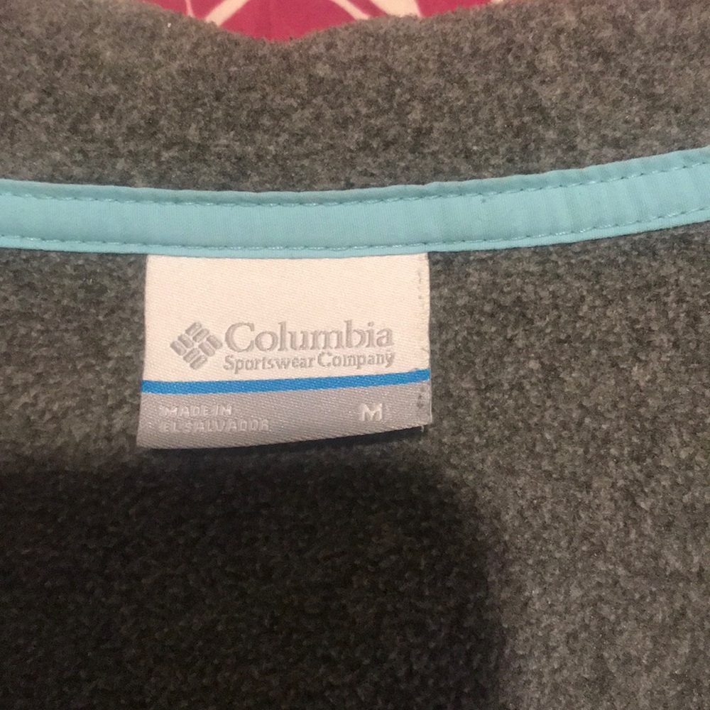 Columbia Pullover - Picture 3 of 3